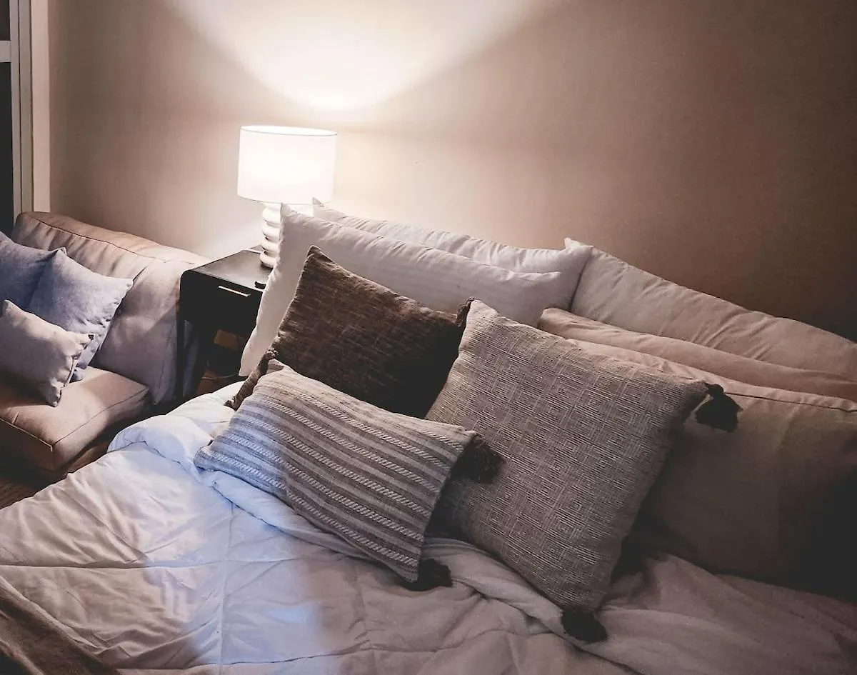 Luxestaysmnl Cozy Japandi Netflx Pool 400Mbps Manila Philippines