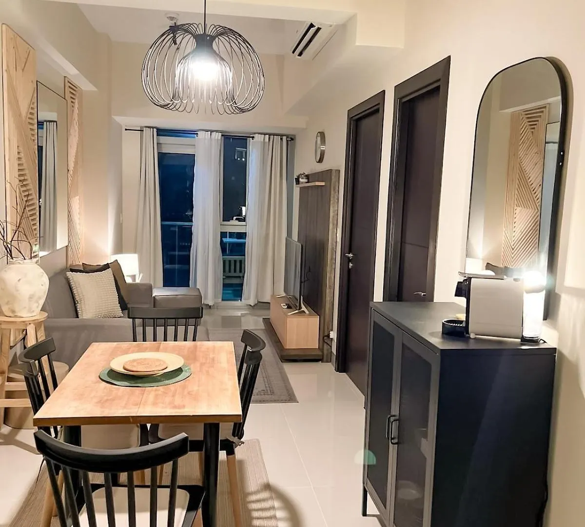 Apartment Luxestaysmnl Cozy Japandi Netflx Pool 400Mbps Manila Philippines