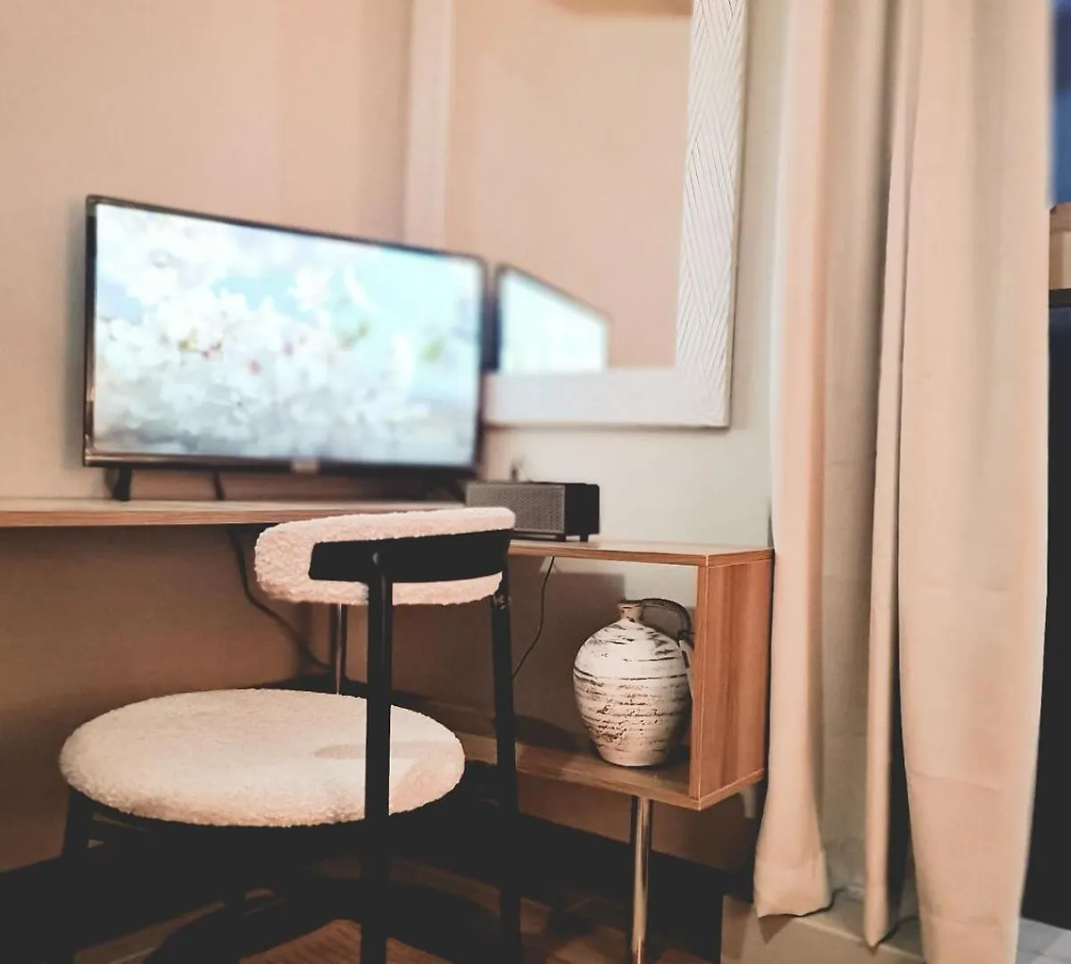 Apartment Luxestaysmnl Cozy Japandi Netflx Pool 400Mbps Manila Philippines